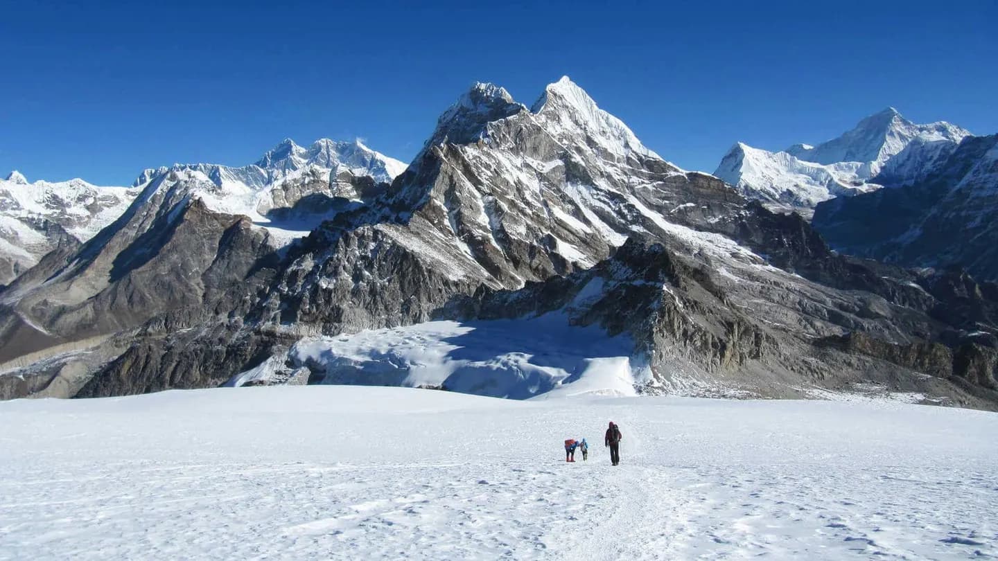 Mera Peak Trek hero image